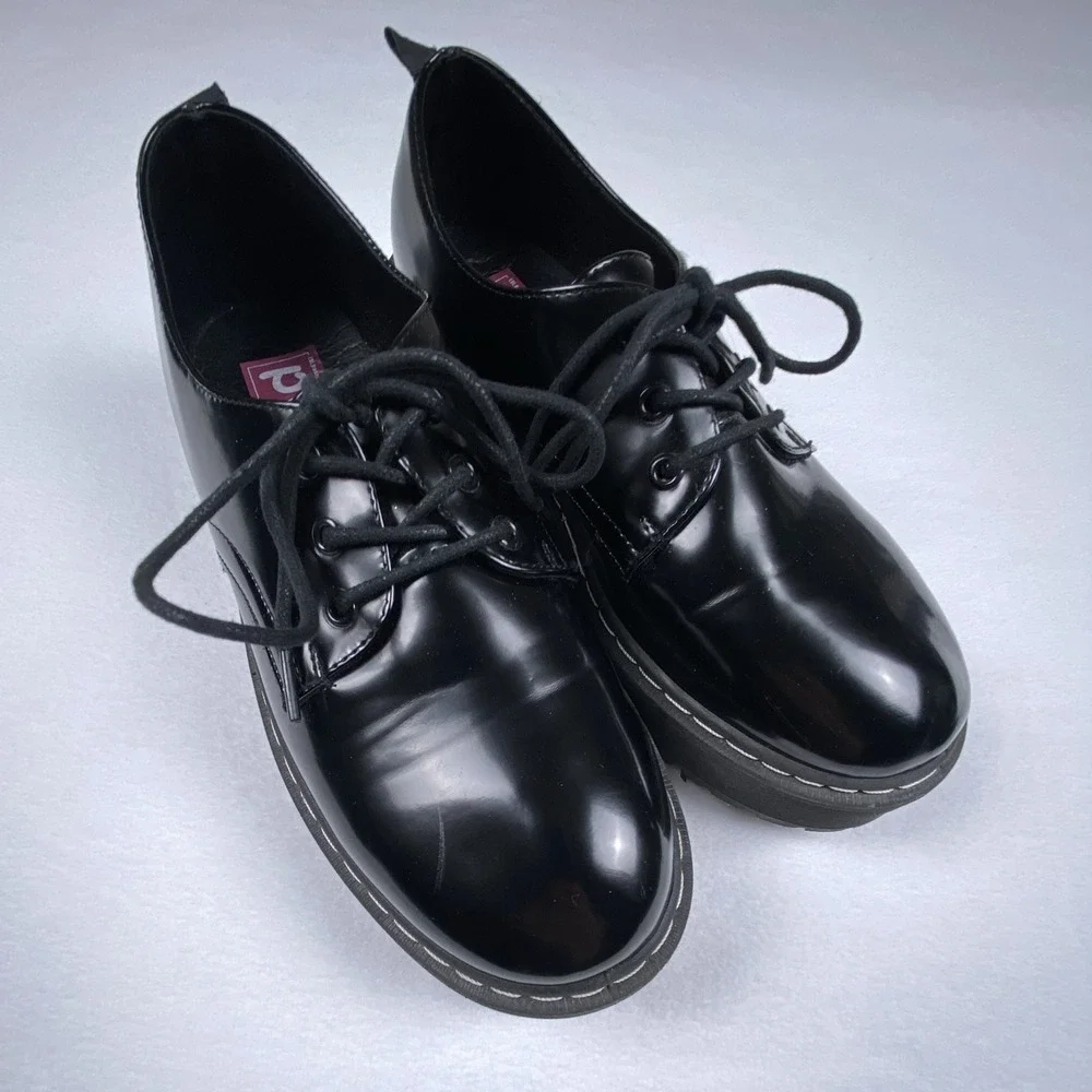 Pop Black Patent Lace Up Platform Lug Sole Oxford Shoes Womens Size 8.5